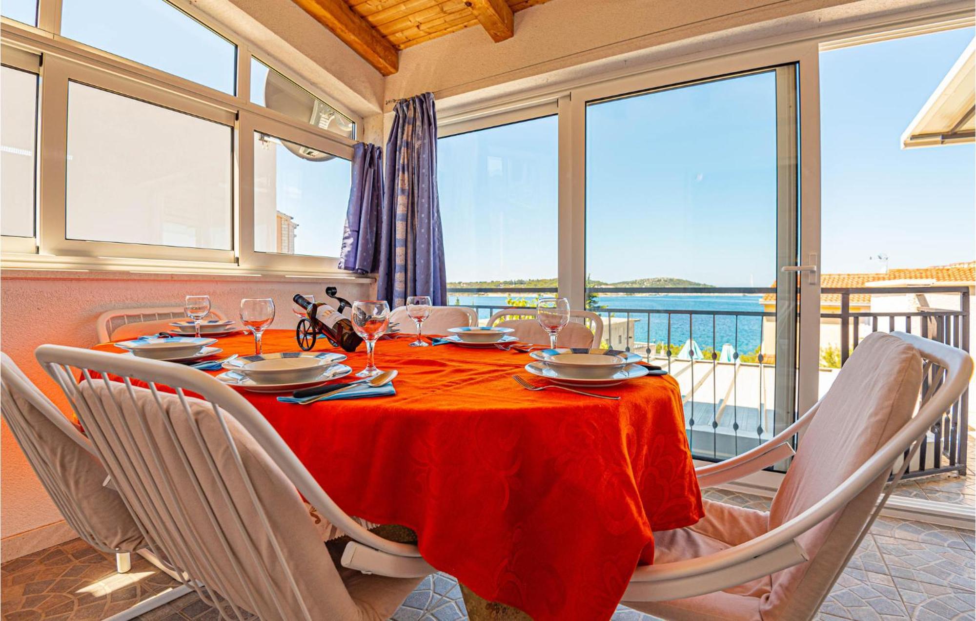Nice Home In Zatoglav With House Sea View Podglavica Εξωτερικό φωτογραφία