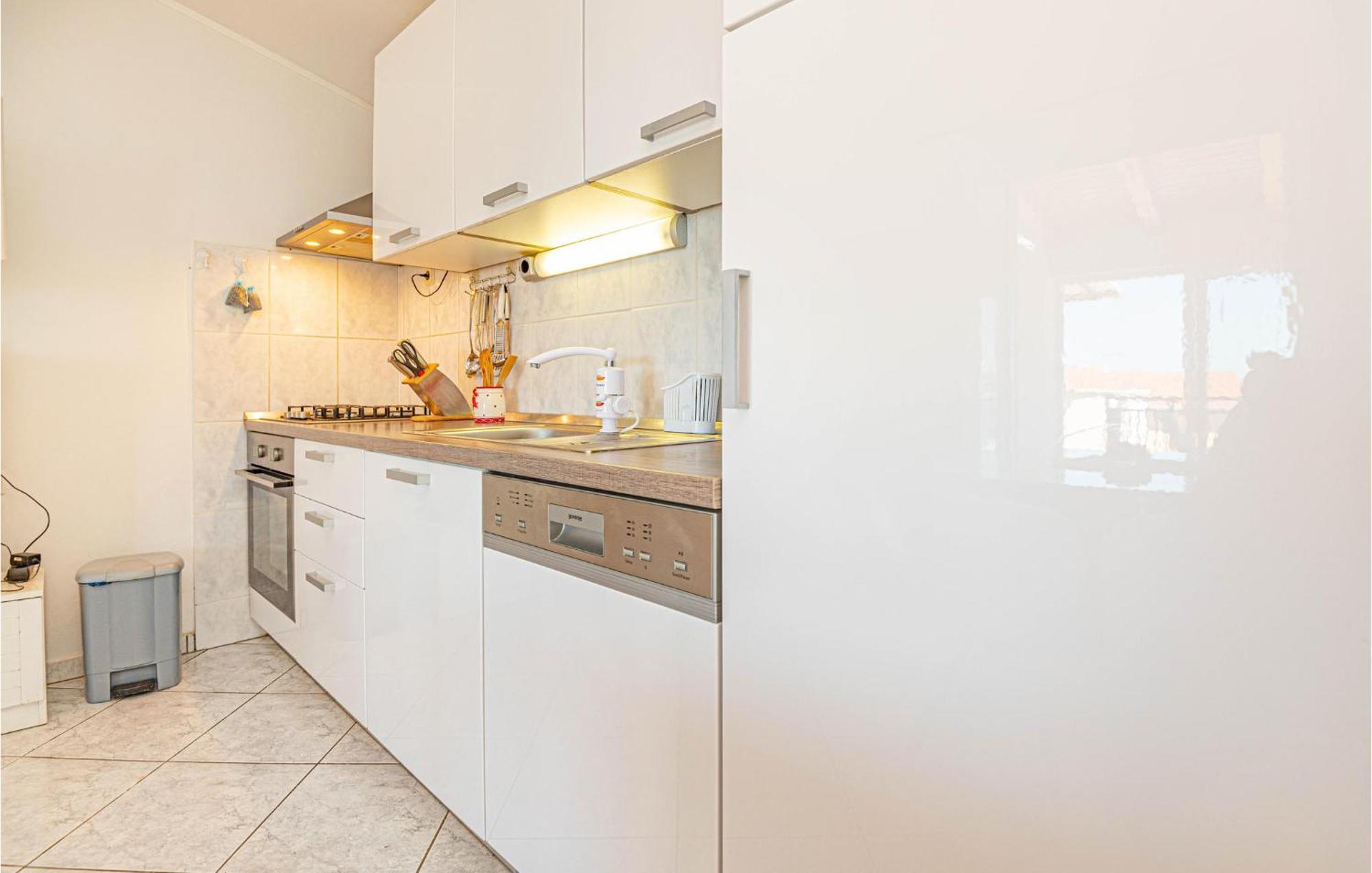 Nice Home In Zatoglav With House Sea View Podglavica Εξωτερικό φωτογραφία