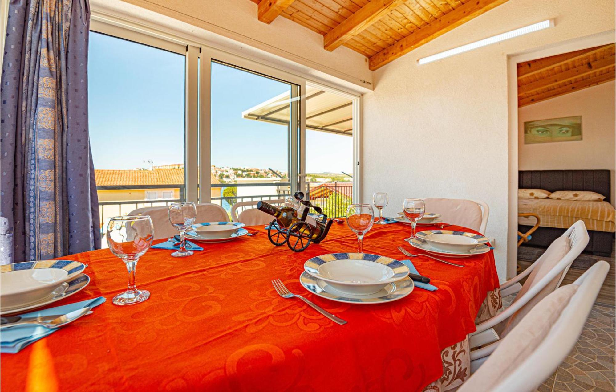 Nice Home In Zatoglav With House Sea View Podglavica Εξωτερικό φωτογραφία
